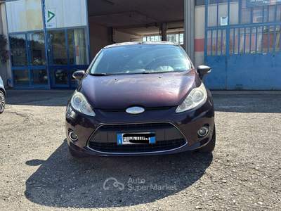 Ford Fiesta 5 porte Bz.- GPL Titanium Rosso usata Ravenna
