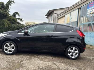 Ford Fiesta Ikon 1.4 TDCi 70CV 3 porte Nero usata Ravenna