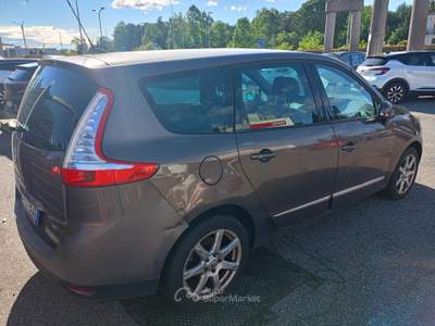 Renault Scénic Scenic Scénic XMod 1.5 dCi 110CV S&S Bose Bronzo usata Bisceglie