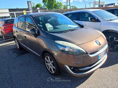 Renault Scénic Scenic Scénic XMod 1.5 dCi 110CV S&S Bose Bronzo usata Bisceglie