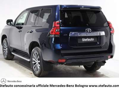 Toyota Land Cruiser 2.8 D4-D A/T 5 porte Style 7 posti aut. Blu/Azzurro usata Bologna