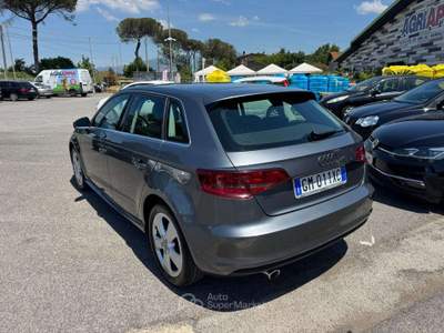 Audi A3 A3 III 2013 SportbacK 1.6 tdi Ambition Grigio usata Latina
