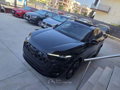 Audi Q5 204 CV quattro S tronic Identity Black Nero usata Brusciano