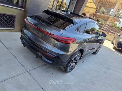 Audi Q5 204 CV quattro S tronic Identity Black Grigio usata Brusciano