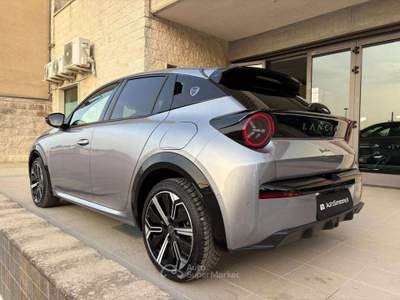 Lancia Ypsilon Hybrid e-DCT LX CON SOLI 294 KM Grigio usata Carovigno