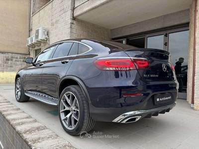 Mercedes-Benz GLC de 4Matic Plug-in hybrid Coupé Premium Plus. Blu/Azzurro usata Carovigno