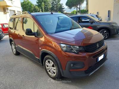 Peugeot Rifter S&S GT Line Standard Marrone usata Vado Ligure
