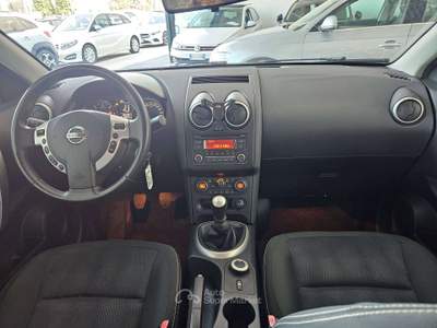 Nissan Qashqai 1.6 dci Acenta 4X4 Argento usata Martinengo