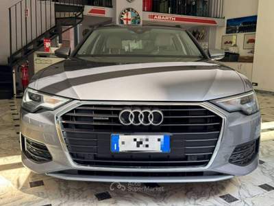 Audi A6 A6 V 2018 Avant Avant 40 2.0 tdi mhev Business Design quattro s-tronic usata Torino