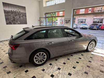 Audi A6 A6 V 2018 Avant Avant 40 2.0 tdi mhev Business Design quattro s-tronic usata Torino