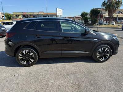 Opel Grandland X 1.5TURBO DIESEL 131CV EURO6B Nero usata giugliano in campania