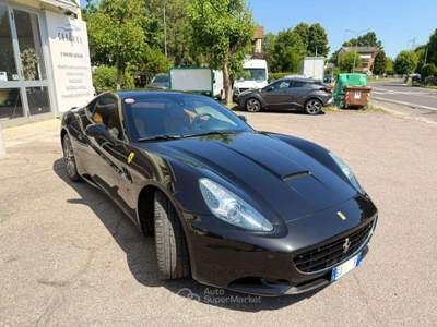 Ferrari California California 4.3 dct , Service Ferrari , PPF , Consegnata tagliandata Ferrari! Nero usata Crevalcore