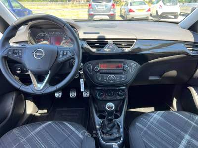 Opel Corsa 1.2 Coupé Black Edition 5porte Argento usata Roma