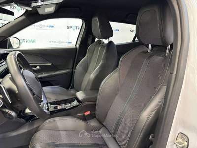 Peugeot 2008 2008 1.2 puretech GT 130cv Bianco usata Roma