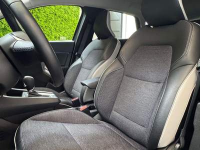Renault Captur Captur II 2019 1.6 E-Tech full hybrid Techno 145cv auto Grigio usata Terni