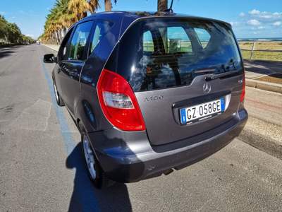 Mercedes-Benz Classe A A 180 CDI Elegance 2011 Grigio usata Barletta