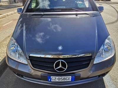 Mercedes-Benz Classe A A 180 CDI Elegance 2011 Grigio usata Barletta
