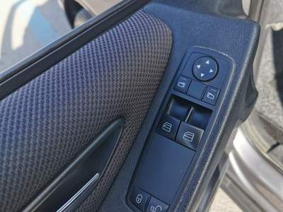 Mercedes-Benz Classe A A 180 CDI Elegance 2011 Grigio usata Barletta