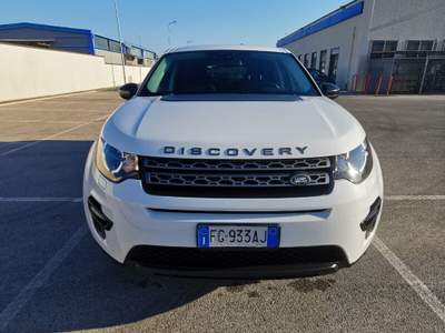 Land Rover Discovery Sport 150 CV Auto Business Edition Pure Bianco usata Barletta