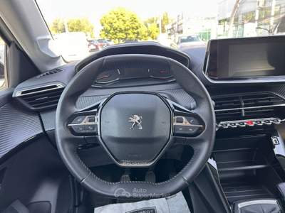 Peugeot 208 208 1.2 puretech Active s&amp;s 75cv Bianco usata NOALE