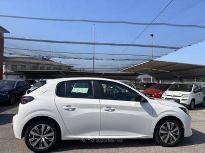 Peugeot 208 208 1.2 puretech Active s&amp;s 75cv Bianco usata NOALE