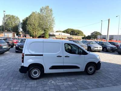 Citroen Berlingo BlueHDi Van Club M Bianco usata Russi