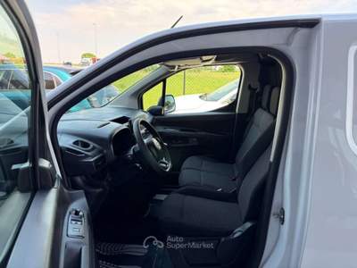 Citroen Berlingo BlueHDi Van Club M Bianco usata Russi