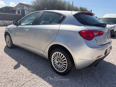 Alfa Romeo Giulietta Business Argento usata MARINO