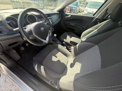 Alfa Romeo Giulietta Business Argento usata MARINO