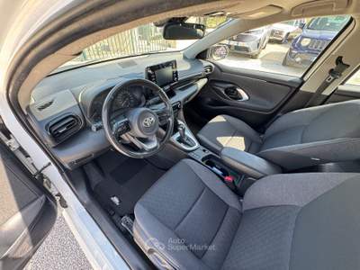 Toyota Yaris 5 porte Business Bianco usata MARINO