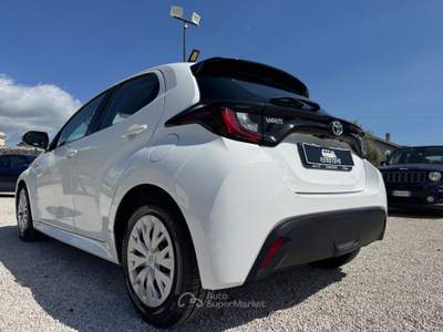 Toyota Yaris 5 porte Business Bianco usata MARINO