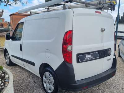 Fiat Doblò Doblo 1.6 MJT 105cv Allestimento interno esterno Bianco usata MARINO