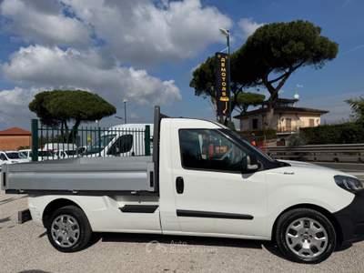 Fiat Doblò Doblo 1.6 MULTIJET WORK UP Bianco usata MARINO Fiat Doblò Doblo 1.6 MULTIJET WORK UP Bianco usata MARINO