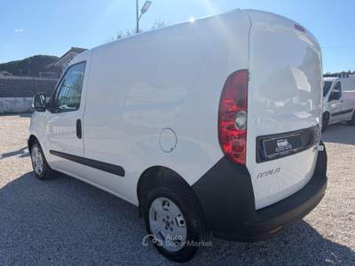 Fiat Croma doblo’ 1.6 mjt 3 posti Bianco usata MARINO