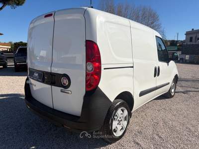 Fiat Croma doblo’ 1.6 mjt 3 posti Bianco usata MARINO