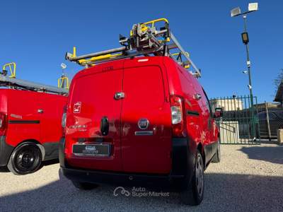 Fiat Fiorino mjt adventure Rosso usata MARINO