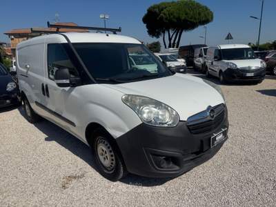Opel Combo 1.3 MULTIJET MODELLO MAXI usata MARINO