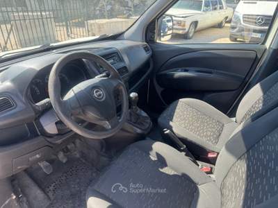 Opel Combo 1.3 MULTIJET MODELLO MAXI usata MARINO