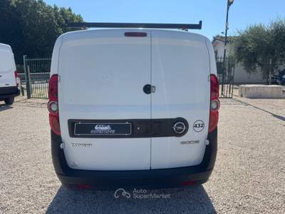 Opel Combo 1.3 MULTIJET MODELLO MAXI usata MARINO