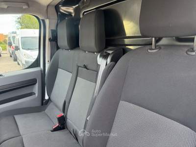 Opel Vivaro passo lungo trasporto farmaci HACCP usata MARINO