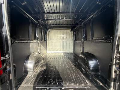 Peugeot Boxer LH1 2.2 120cv Nero usata MARINO