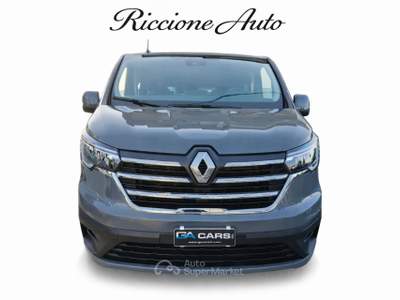 Renault Trafic Trafic Passenger 9 posti: spazio maxi, comfort top e viaggi XL Blu/Azzurro usata Riccione
