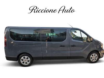 Renault Trafic Trafic Passenger 9 posti: spazio maxi, comfort top e viaggi XL Blu/Azzurro usata Riccione