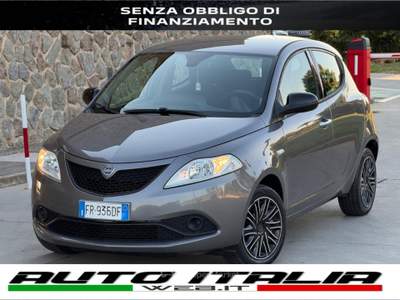 Lancia Ypsilon 1.2 69CV GPL GOLD+SCHERMO+SENSORI+5 POSTI Grigio usata Civitavecchia