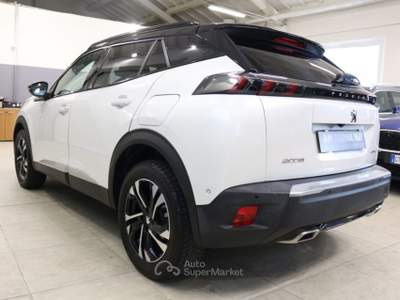 Peugeot 2008 PureTech 130 S&S EAT8 GT Line Bianco usata Parma