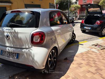 Smart ForFour Non fumatori Bianco usata Pomigliano d'Arco