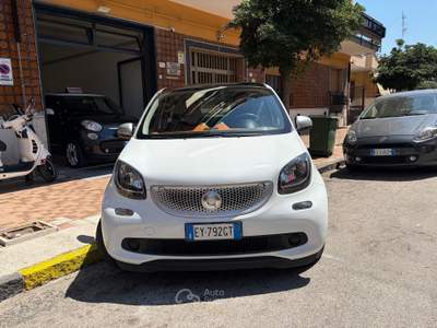 Smart ForFour Non fumatori Bianco usata Pomigliano d'Arco