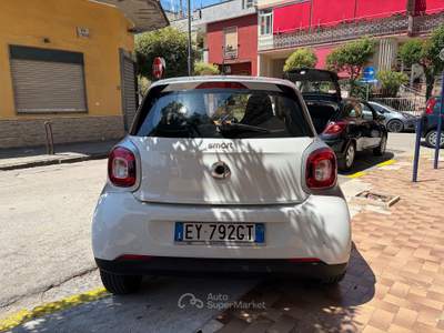 Smart ForFour Non fumatori Bianco usata Pomigliano d'Arco
