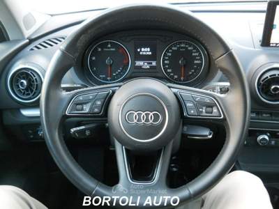 Audi A3 SPORTBACK 1.6 TDI BUSINESS CON NAVIGATORE  Nero usata Mirandola