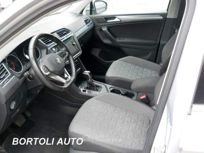 Volkswagen Tiguan 2.0 TDI 53.000 KM  SCR DSG LIFE AUTOMATICA Grigio usata Mirandola